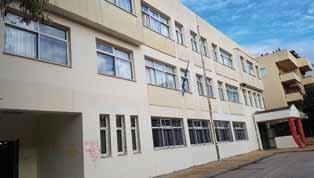 Πάνω από 300 υπολογιστές και 80 εκτυπωτές, φωτοτυπικά μηχανήματα και βιντεοπροβολείς. Χορηγία του Δήμου προς τα σχολεία του Χαλανδρίου.