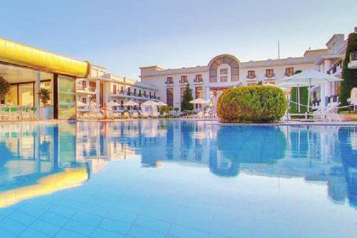 ΙΩΑΝΝΙΝΑ EPIRUS PALACE 5* DELUXE Το πριγκιπάτο των Ιωαννίνων! Το Ξενοδοχείο Ορόσηµο των Ιωαννίνων εµφανώς ανανεωµένο, αποτελεί την Ιδανική Επιλογή για τις καλοκαιρινές σας διακοπές.