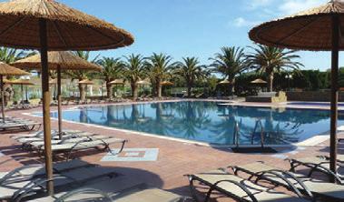 LEMNOS VILLAGE RESORT 5* ΠΛΑΤΥ, ΛΗΜΝΟΣ Στην παραλία Πλατύ, κοντά στη Μύρινα, την πρωτεύουσα της Λήµνου.