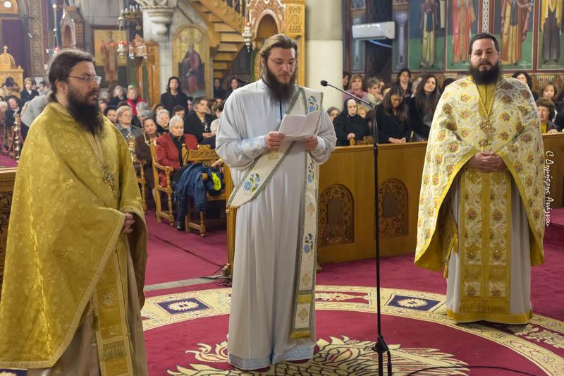 της Παναγίας,που τον αξίωσαν να λάβει την μεγίστη επί της γης τιμή για τον άνθρωπο, την ιερωσύνη και με συγκίνηση ευχαρίστησε τους γονείς του, την αδελφή του για την στήριξη εις την απόφασή του αυτή,