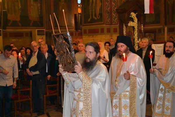 Ἀνήμερα τῆς ἑορτῆς, μὲ προεξάρχοντα τὸν Θεοφιλέστατο Ἐπίσκοπο Θαυμακοῦ καὶ τὴν παρουσία ἀγαπητῶν πρεσβυτέρων ποὺ τίμησαν τὴν πανήγυρή μας, τελέσαμε τὴν