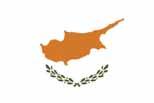 ο σημαιοφόρος της Κύπρου στη βροχερή τελετή έναρξης στην πόλη Μπούντβα του Μαυροβουνίου.