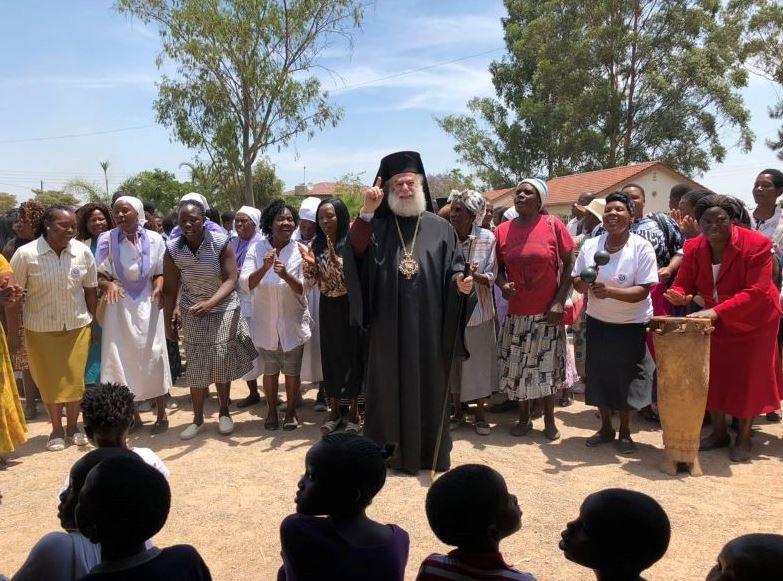 10/10/2018 Εορτασμοί στο Χαράρε για τα 14 χρόνια Αλεξανδρινού Προκαθήμενου Πατριαρχεία / Πατριαρχείο Αλεξανδρείας Πριν 14 έτη κατά την εκλογή νέου Αλεξανδρινού Προκαθημένου κ.κ. Θεοδώρου Β, όλα τα ψηφοδέλτια των Μελών της Ιεράς Συνόδου Πατριαρχείου Αλεξανδρείας έγραφαν «ο Ζιμπάμπουε Θεόδωρος».