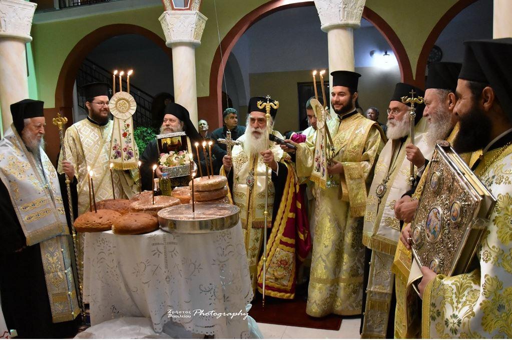 Το απόγευμα της παραμονής, Τετάρτη 21 Νοεμβρίου 2018, ο οικείος Ποιμενάρχης, Σεβασμιώτατος Μητροπολίτης Χαλκίδος κ.