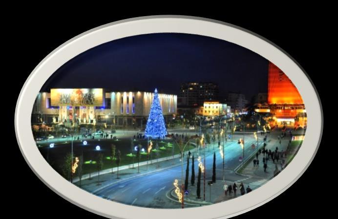 Ένα άλλο έθιμο που έχουν στην Αλβανία για την Πρωτοχρονιά είναι να ανταλλάσουν τα δώρα τους πριν έρθει η καινούρια χρόνια, ότι Εάν δεν τα δώσουμε τα δώρα μας σε