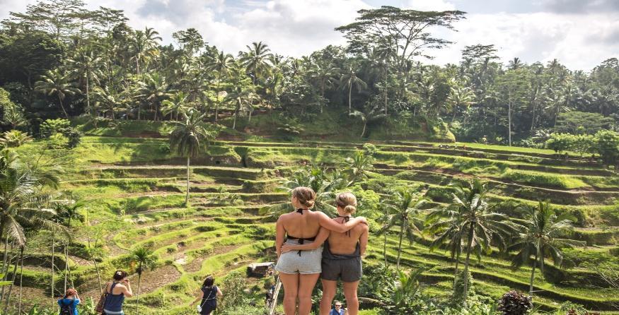 Όποιος θέλει μπορεί να επισκεφθεί ξανά το Ubud ή να πραγματοποιήσεις κάποια άλλη προτεινόμενη εκδρομή. Ημέρα 12 η. Μπαλί Σιγκαπούρη ξενάγηση.