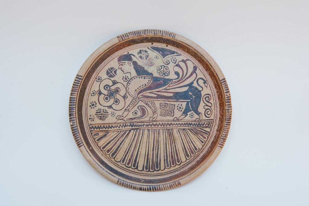 Πινάκιο του ρυθμού των Αιγάγρων. 600-570 π.χ. Προέρχεται πιθανώς από τη Νίσυρο. Βρέθηκε σε τάφο της Καμίρου.
