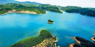 Ένα μικρό διαμάντι που αγνοεί ο επισκέπτης είναι η νησίδα της τεχνητής Λίμνης. Πρόκειται για ένα κατάφυτο νησάκι που ονομάστηκε Νιάγκα.