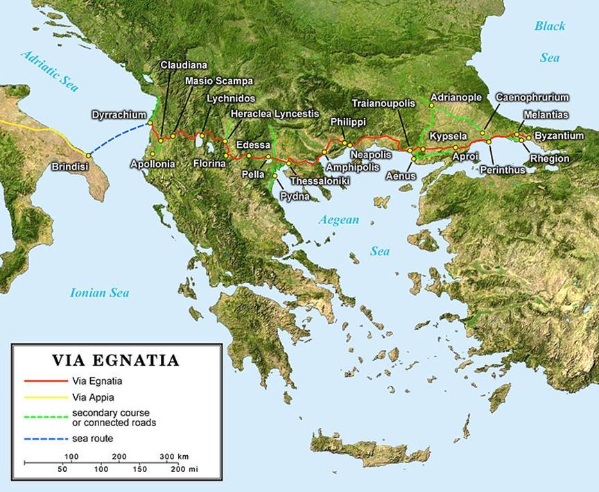 Κατά την περίοδο άνθισης της Ρωμαϊκής αυτοκρατορίας, άλλωστε, ο χώρος του ιστορικού Μακεδονικού βασιλείου βρίσκεται περίπου στο κέντρο της λεγόμενης Εγνατίας Οδού (Via Egnatia).