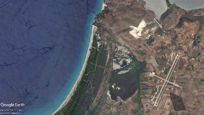 5.2 Ανάκτηση Δορυφορικών Εικόνων Οι δορυφορικές εικόνες στις οποίες εφαρμόστηκαν οι μέθοδοι ευθυγράμμισης ανακτήθηκαν από το λογισμικό Google Earth Pro.