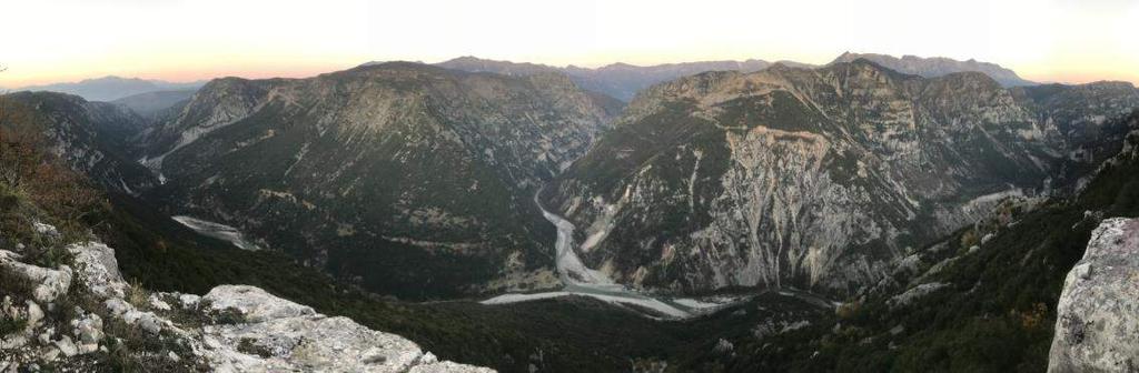 Τσιακίρης, Δασαρχείο Ιωαννίνων) Εικόνα 11: Πανοραμική άποψη του