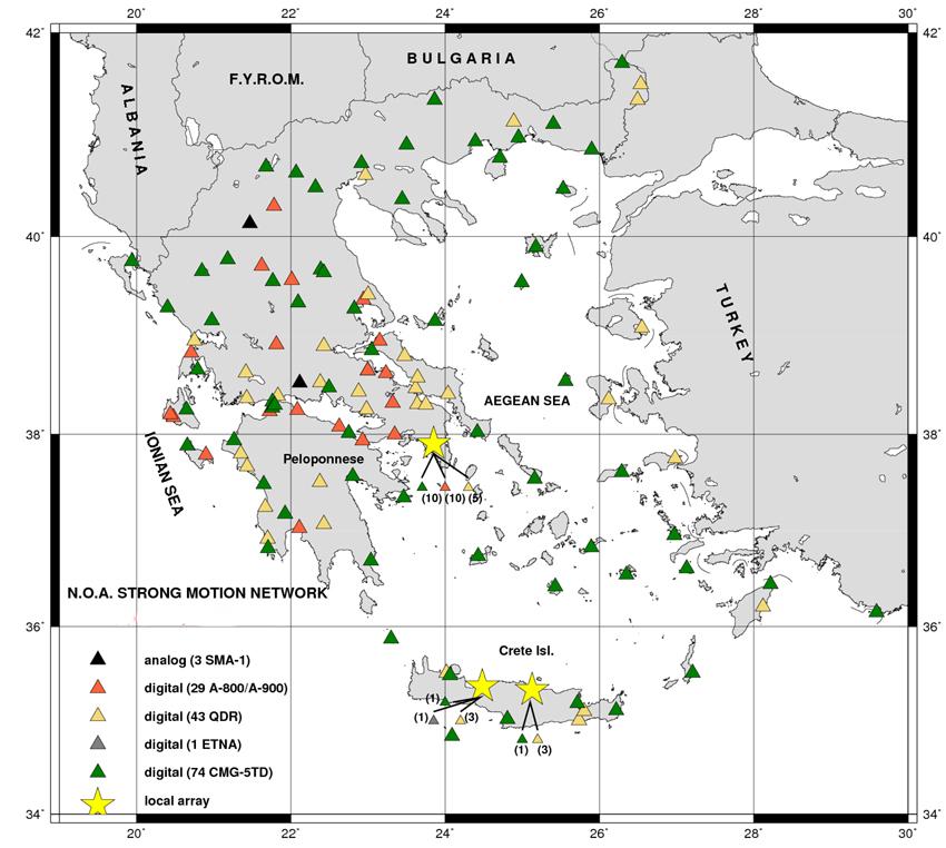 3.2.2.2 Το δίκτυο επιταχυνσιογράφων Το Γεωδυναμικό Ινστιτούτο λειτουργεί δίκτυο από περισσότερους από 150 καταγραφείς ισχυρής σεισμικής δόνησης (επιταχυνσιογράφοι) σε εθνική κλίμακα, με εγκαταστάσεις
