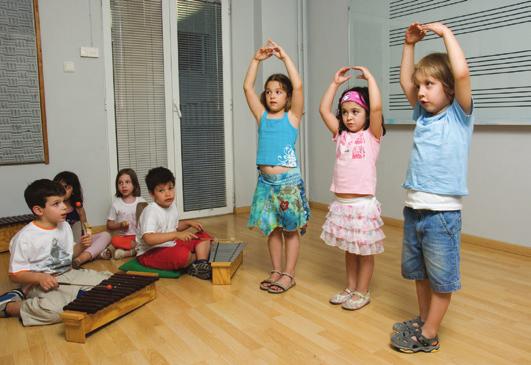Το Σύστημα Orff είναι μια μουσικοπαιδαγωγική μέθοδος που στόχο έχει να αναπτύξει τη φαντασία και τη δημιουργικότητα των παιδιών και να τα οδηγήσει σε καλλιτεχνικές δραστηριότητες που βασίζονται στο