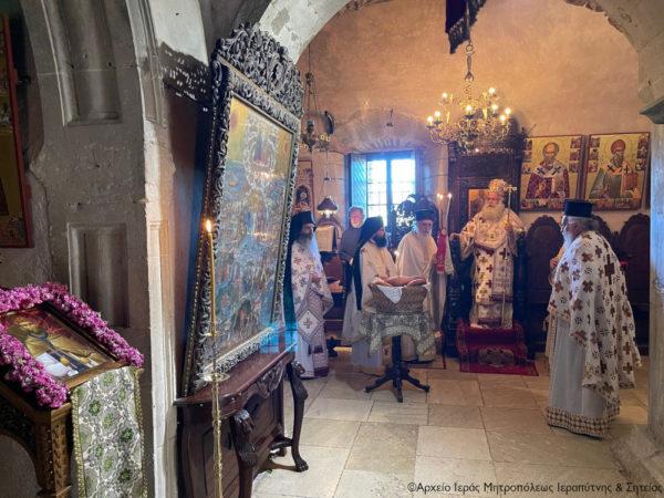 Σμύρνη και κήρυξε δημόσια τον Χριστιανισμό, ενώ αποκήρυξε την θρησκεία των οθωμανών. Για το λόγο αυτό συνελήφθη και αφού με σθένος αρνήθηκε να προδώσει την πίστη του, εκουσίως οδηγήθηκε στο μαρτύριο.