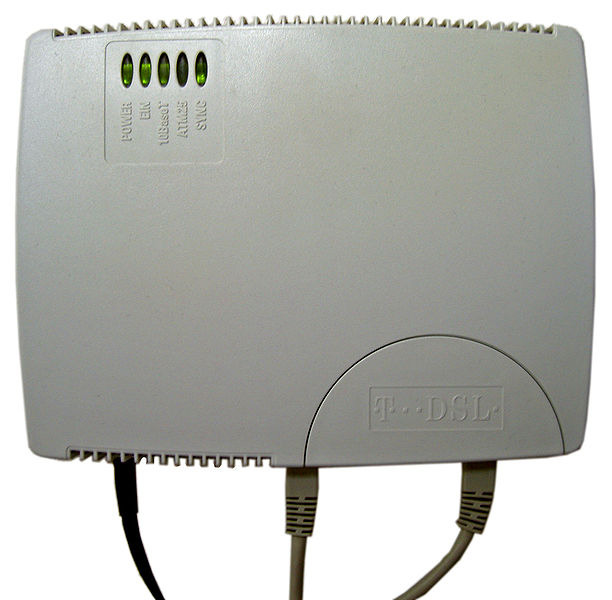 DSL - 1988 To ΑDSL αναπτύχθηκε από την Bellcore (γνωστή τώρα ως Telecordia Technologies) το 1988