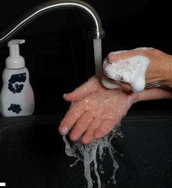 13 Παράρτημα Δ ΤΕΧΝΙΚΗ ΠΛΥΣΙΜΑΤΟΣ ΧΕΡΙΩΝ Βάλτε σαπούνι Ρίξτε νερό