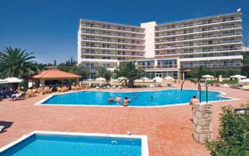 H H H H Thalatta Seaside Hotel Θέα στη θάλασσα.