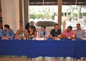 δεύτερη κατά σειράν Διευρυμένη συνεδρίαση του Διοικητικού Συμβουλίου των Ενώσε- Η ων Αστυνομικών Υπαλλήλων του Νομού Αττικής πραγματοποιήθηκε στις 23-9-2014, αυτή τη φορά στη Γλυφάδα και με τη