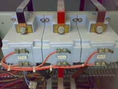 Περιγραφή συστήματος παραγωγής ηλεκτρικών τάσεων 53 ASEA EH 9C 10 IEC 158 1 VDE 0660 Ith=AC1=32A Max le AC3 SK 812301 600V AC Continuous 25 Amp Max 3 p ratings 3 pole breaking AC3 220 380 415 500