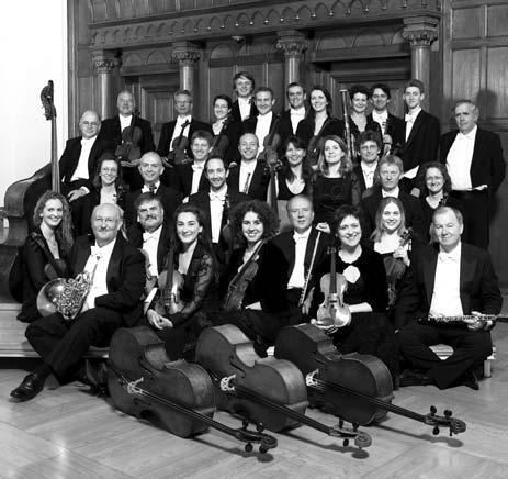 4 «Ιταλική», έργο 90 Julian Rachlin βιολί, μουσική διεύθυνση English Chamber Orchestra Το Μέγαρο Μουσικής Αθηνών φιλοξενεί την τελευταία συναυλία της ευρωπαϊκής περιοδείας της English Chamber