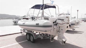 Εσωτερικά Νέα Παρουσίαση Northstar, Evinrude E-Tec και Seadoo στον Βόλο Στα τέλη Μαΐου πραγματοποιήθηκε με μεγάλη επιτυχία στην παραλία του Βόλου, στο χώρο μπροστά από το Πανεπιστήμιο, η παρουσίαση