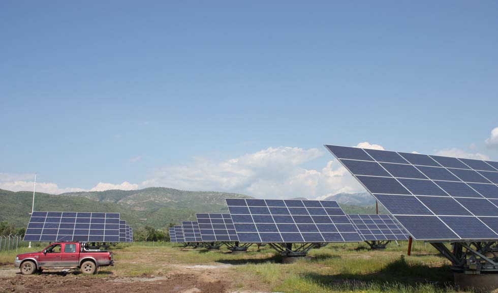 Ptolemeo Σελ. Σελ. 8/12 8/12 ΙΡΙΣ Α.Ε. Κιλκίς: 50kW από συνολικά 100kW με Ηλιοστάτες Ptolemeo. Συνδεδεμένο. Κιλκίς: 50kW από συνολικά 100kW με Ηλιοστάτες Ptolemeo. Συνδεδεμένο. Κιλκίς: 50kW από συνολικά 100kW με Ηλιοστάτες Ptolemeo. Συνδεδεμένο. Μελιγαλάς Μεσσηνία: ΦΒ σταθμός 100kW με Ηλιοστάτες Ptolemeo συνδεδεμένος.