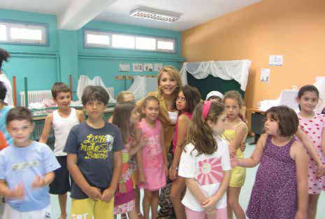 Επιπλέον έγινε νέα εγκατάσταση ηλεκτροφωτισμού περιμετρικά του κτιρίου με προβολείς χαμηλής κατανάλωσης και ειδικών προβολέων που τονίζουν τα αρχιτεκτονικά χαρακτηριστικά του κτιρίου. Η ΔΗ.Κ.Ε.ΦΙ.Ψ.