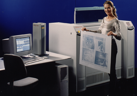 Εκτύπωση Συνδυασµός εκτυπωτικών µελανών, χαρτιού και εκτυπωτικής πλάκας στην µηχανή εκτύπωσης Tα πρωτότυπα τα οποία έχουν µεταφερθεί - εγγραφεί στις εκτυπωτικές πλάκες ή κυλίνδρους εκτυπώνονται µε τη