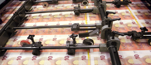 ΕΙΣΑΓΩΓΗ Το νέο τραπεζογραμμάτιο των ευρώ θα αρχίσει να κυκλοφορεί στη ζώνη του ευρώ στις 23 Σεπτεμβρίου 2014.