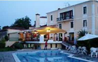 .. ** Hotel Elena Palace Αριθμός Δωματίων: 28 Κατηγορία: 2 Αστέρια Περιγραφή Η πολυτέλεια, οι κομψές ισορροπίες,