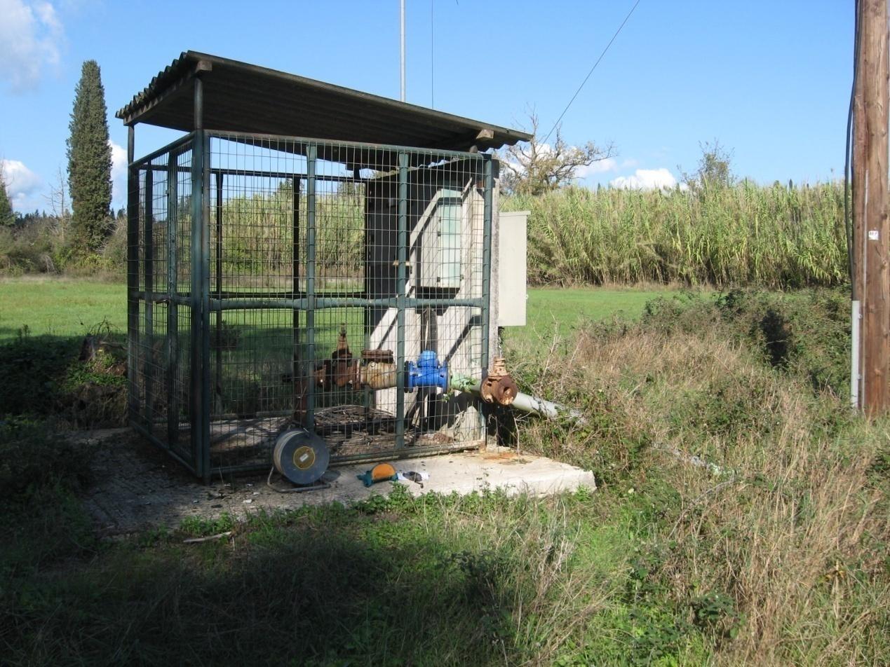 5.7 Γεώηπηζη Φλοέηα Ξξφθεηηαη γηα γεψηξεζε βάζνπο 100 κέηξσλ πεξίπνπ θαη παξνρήο 0 θ.κ. αλά εκέξα πεξίπνπ.