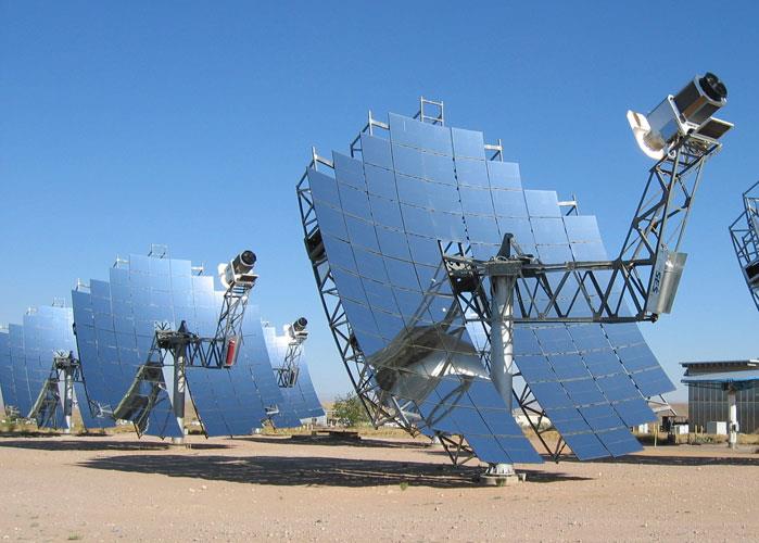 4.1.2 Συστήματα ηλιακού πύργου (SolarPowerTowerSystem) Τα συστήματα ηλιακού πύργου (Εικόνα 3.
