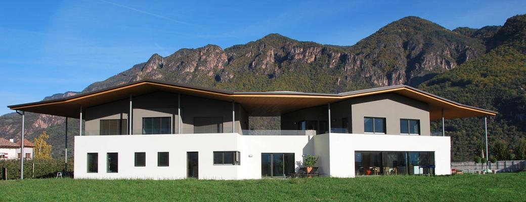 3.6.2 KERER στο Bolzano/Bozen Παράδειγμα Operational καλής success πρακτικής story Kererhof Έτος κατασκευής (2012), Bolzano (IT) ΓΕΝΙΚΕΣ ΠΛΗΡΟΦΟΡΙΕΣ Ιδιοκτήτητης: Αρχιτέκτοντας: Σχεδιασμός : Χρήση :