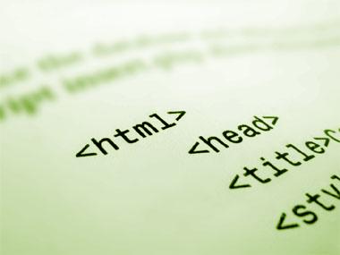 γλώσσας HTML. Το 1994 αναπτύσσεται το πρότυπο HTML 2.0 από ένα διεθνή οργανισμό (Internet Engineering Task Forse). H επόμενη έκδοση η 3.