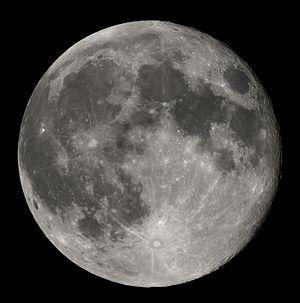 αρχαιοελληνική θεά του δορυφόρου αυτού. Η μέση απόσταση Γης-Σελήνης είναι 384.