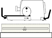 Για να ανασηκώσετε τη συσκευή, (7) πιάστε τη μπροστά από την πλάκα βάσης και πίσω κάτω από τη συσκευή και βγάλτε την από το διαμορφωμένο τεμάχιο έδρασης (8).