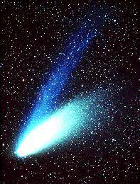 Εξαίρεση αποτελούν ορισμένοι μόνο κομήτες που στρέφουν τις ουρές τους προς τον Ήλιο και γι αυτό ονομάζονται πώγωνες.
