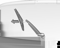 Αντικατάσταση μάκτρου υαλοκαθαριστήρα Ανεβάστε τον βραχίονα του υαλοκαθαριστήρα μέχρι να παραμείνει στην πάνω θέση.