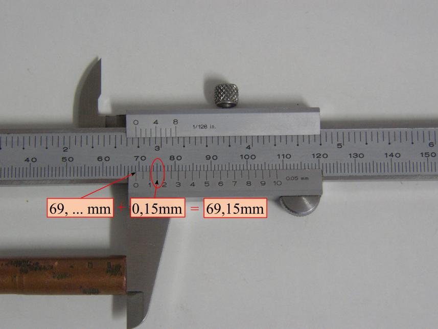 Εικόνα ΠαρΓ.5 Μέτρηση βάθους με παχύμετρο. ΠαρΓ.1.3 Πώς μετρώ με το παχύμετρο Κάθε υποδιαίρεση της κύριας κλίμακας είναι 1 