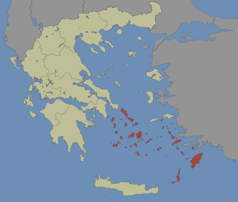 Η Περιφέρεια Νοτίου Αιγαίου Εκτείνεται σε μια τεράστια θαλάσσια ζώνη από τις ακτές της Αττικής (Μακρόνησος) έως το Καστελόριζο.