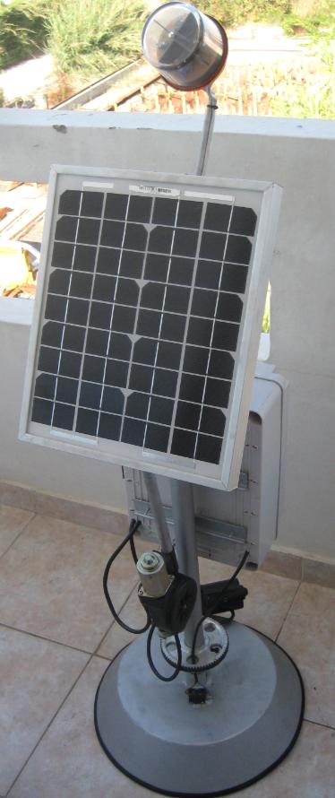 Design and construction of a small photovoltaic tracker Μεταπτυχιακός Φοιτητής