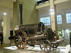 18ος ΑΙΩΝΑΣ Ο 18ος αιώνας σημαδεύτηκε από την ανακάλυψη της πρώτης ατμομηχανής από τον Thomas Newcomen. Ο Ιταλός εφευρέτης Alessandro Volta ανακαλύπτει την πρώτη μπαταρία.