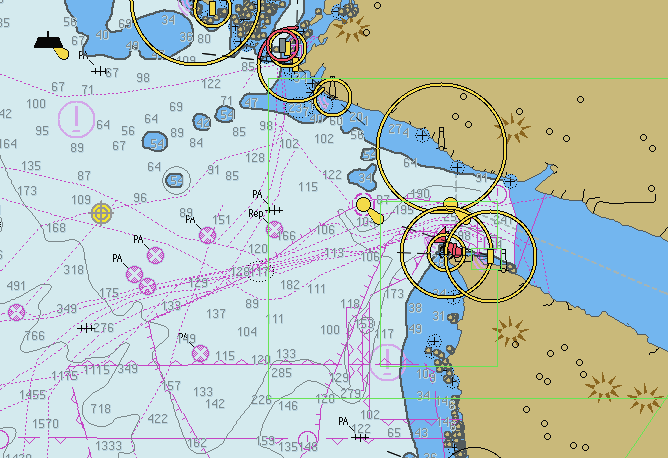 Ηλεκτρονικός Ναυτιλιακός Χάρτης (ENC - Electronic Navigational Chart) Ηλεκτρονικός Ναυτιλιακός Χάρτης Βάση δεδομένων τυποποιημένη ως προς το περιεχόμενο, τη δομή και τον τύπο Κατασκευάζεται από τις