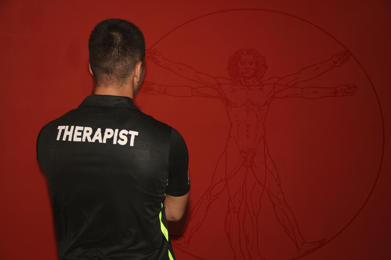 THERAPIST ]