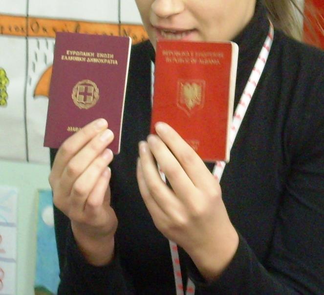 Παράδειγμα: Διαβατήρια Σήμερα είναι μάλλον απίθανο όλα τα παιδιά της τάξης να έχουν την ελληνική υπηκοότητα.