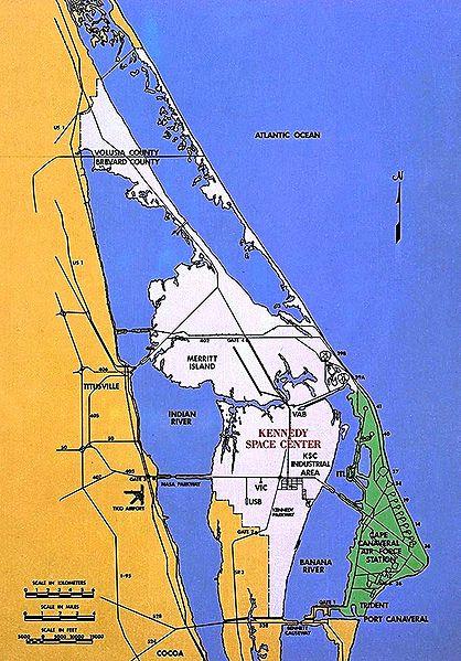 Εικονα 2.55 Το νησί Merritt, οι βάσεις πυραύλων στο ακρωτήριο Κανάβεραλ (σε πράσινο χρώμα) και το διαστημικό κέντρο Κένεντι (σε λευκό χρώμα).