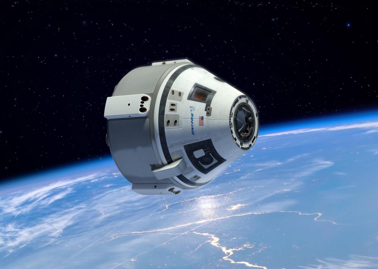 Το αρχικό όχημα εκτόξευσης θα είναι το Atlas V. Στην πρώτη φάση του προγράμματος της NASA δώθηκαν στην Boeing US 18 εκατομμύρια δολάρια για την προκαταρκτική ανάπτυξη του διαστημικού οχήματος.