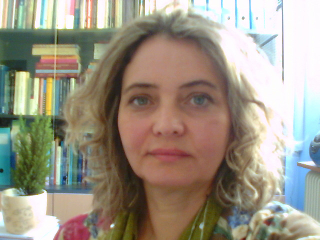 Dr. Katerina Mouratidou Associate Professor of Sportpedagogy Tel./Fax:0030-2310-991056 http://users.auth.