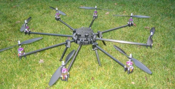 Σχήμα 4.1.1 : DJI F550 Hexacopter (έξι έλικες) Σχήμα 4.1. : OHS Octocopter Basic (8 έλικες) 4.