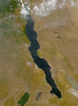 ΛΙΜΝΕΣ Τεκτονικές λίμνες Αρχικά ρήγμα και μετέπειτα τάφρος Λίμνη Βαϊκάλη, Αν.